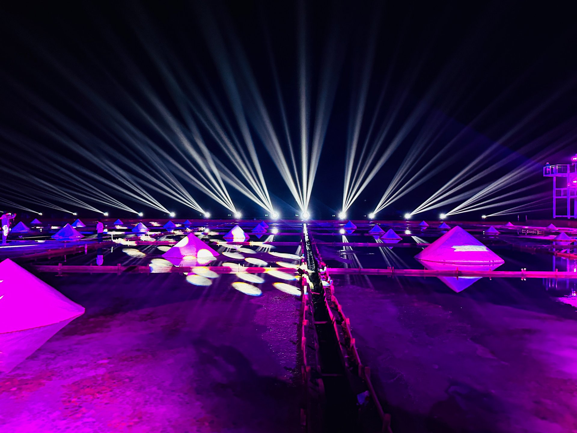 [光雕地景藝術] 余青馨 社會局