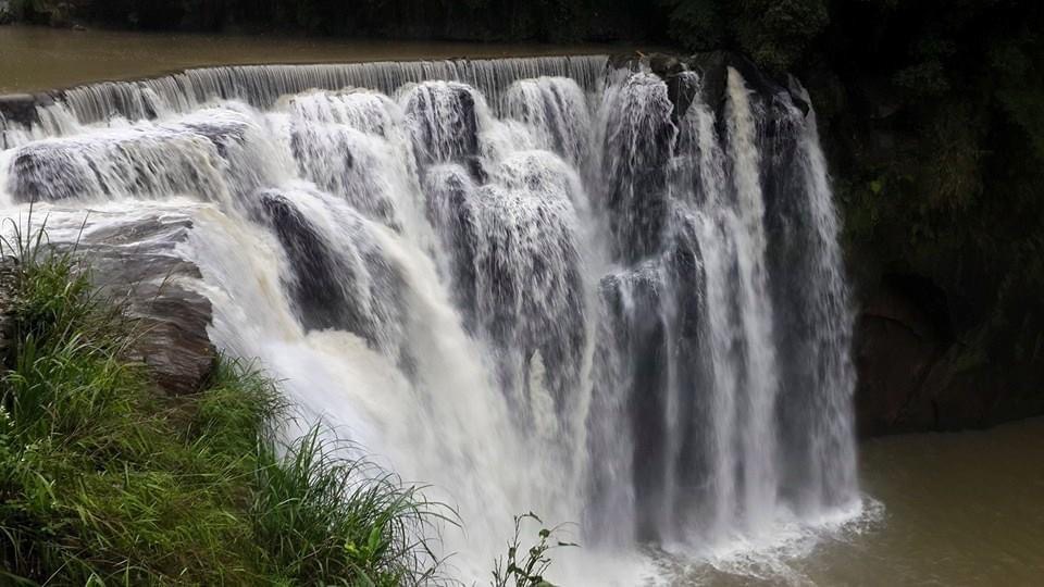[平溪十分瀑布] 徐全立 南化區公所