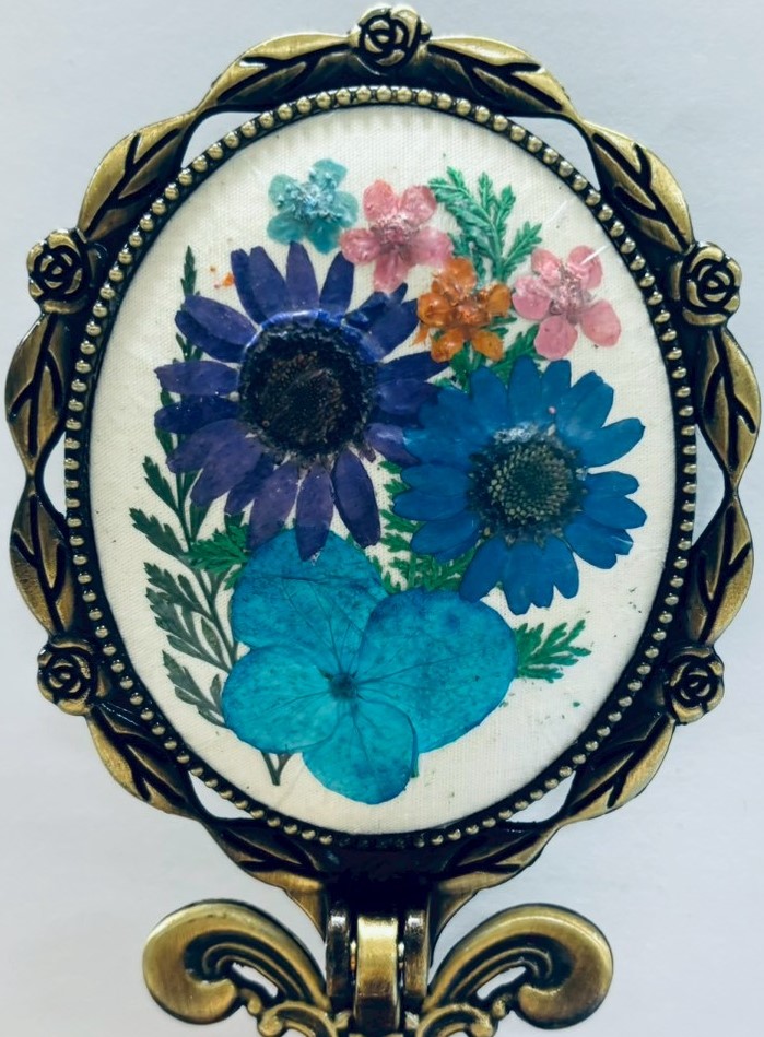 [押花摺鏡] 吳玟妏 人事處