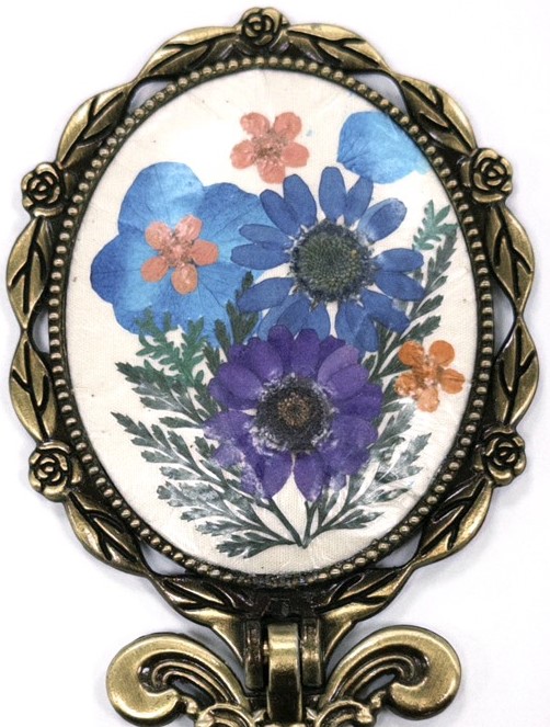 [押花摺鏡] 張品萱 地政局