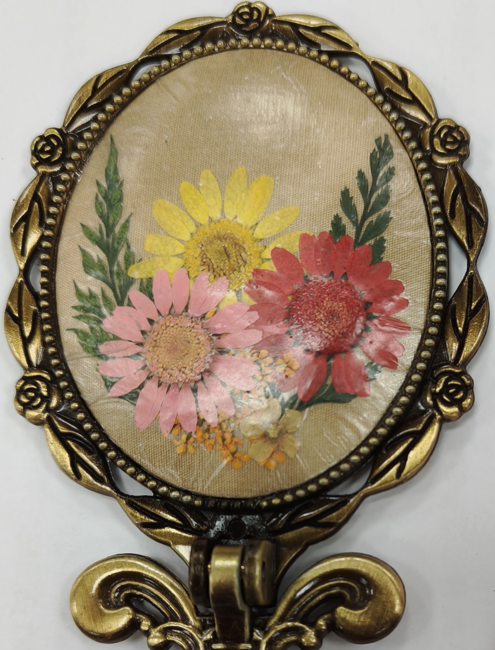 [押花摺鏡] 謝國秀 都市發展局